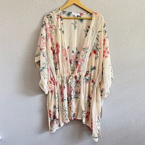 Boutique Plus‎ Floral Top